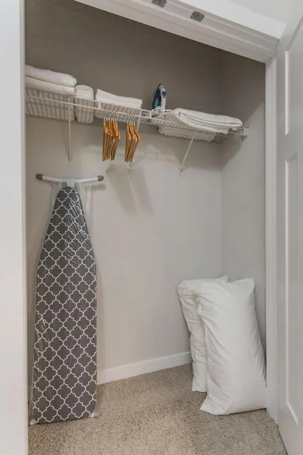 Cozysuites Musicrow Alluring 1Br W Free Parking 28 Nashville 0*,  ABD